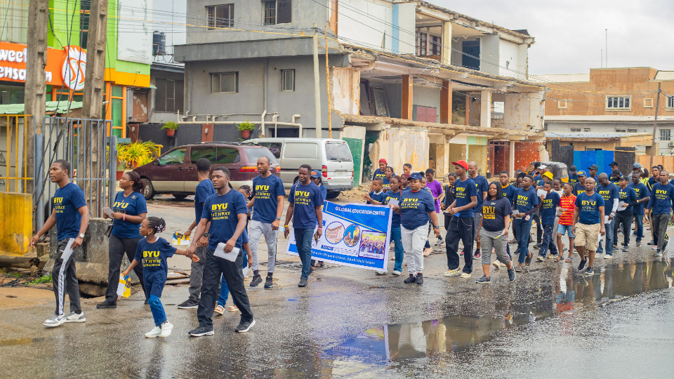 Rain couldn't dampen the spirits of these students who walked to create awareness of the educuational opportunities available at the lagos Global Education Center on 26 April, 2025.