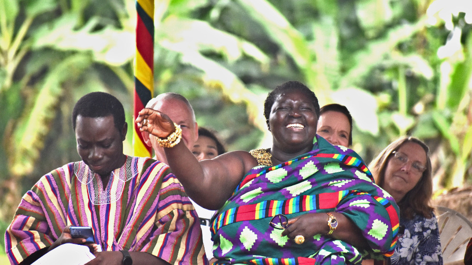 Mrs. Nana Kofi Abuna V, local traditional Chief of Essipun, greets attendees at the handover ceremony on 18 August, 2025.
